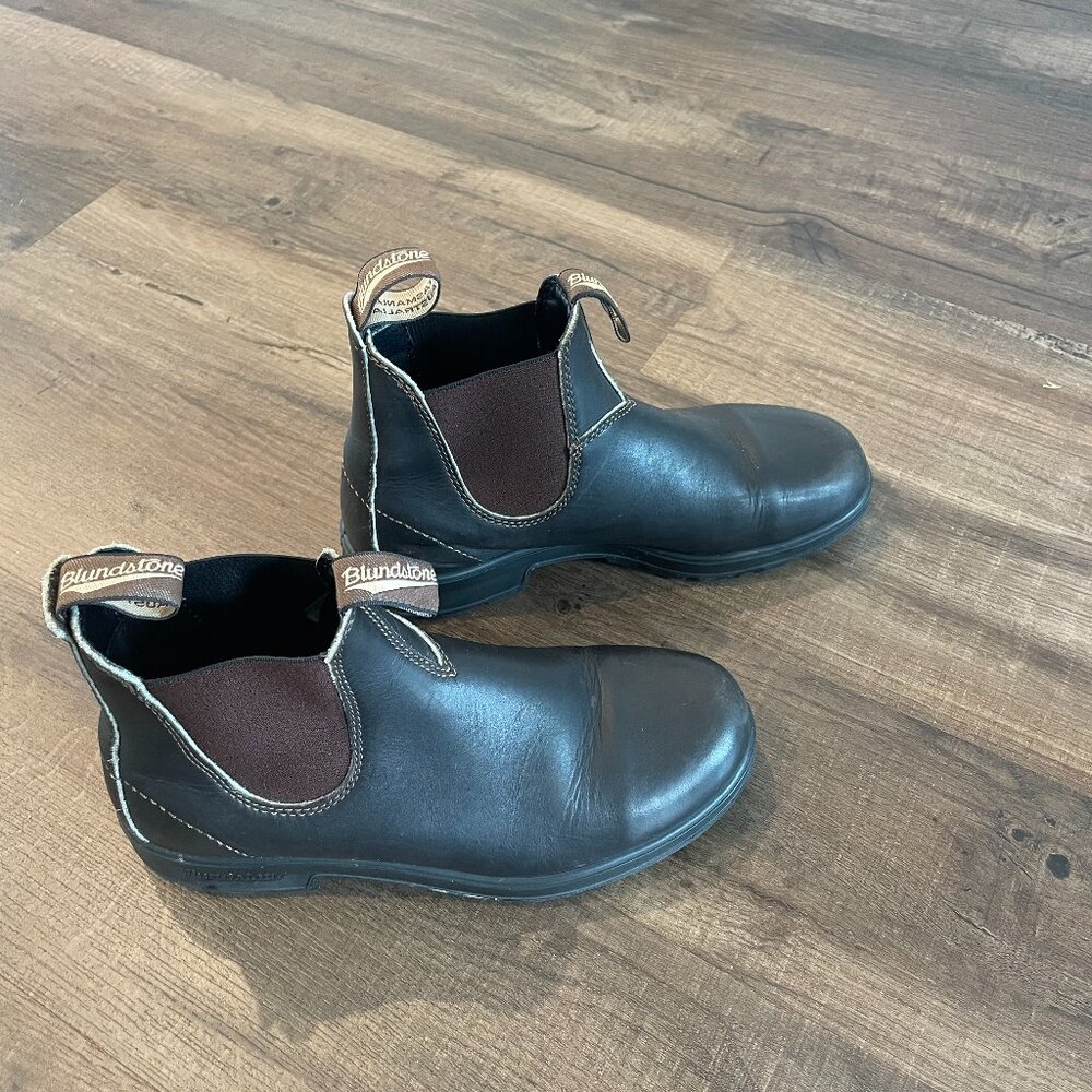 Blundstone Chelsea Boots Women's Size 6.5